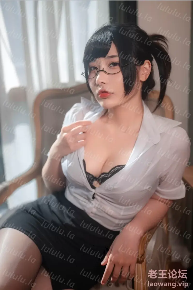 [转载搬运] [B站Up]糖果果Candy舰长图包-室内OL [102P+326MB][百度盘]-福利岛