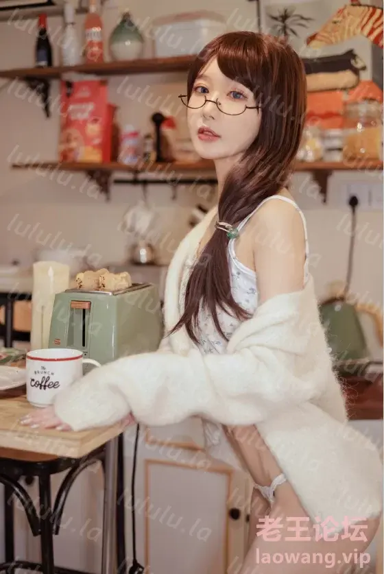 [转载搬运] 阿包也是兔娘 – 轻熟女 [34P+625M]-福利岛