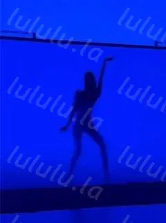 [已失效] [转载搬运] Lisa疯马秀彩排+疯马秀盗摄画面+长治传媒7部合集】【多P多... [多P多V+3G][百度盘]-福利岛