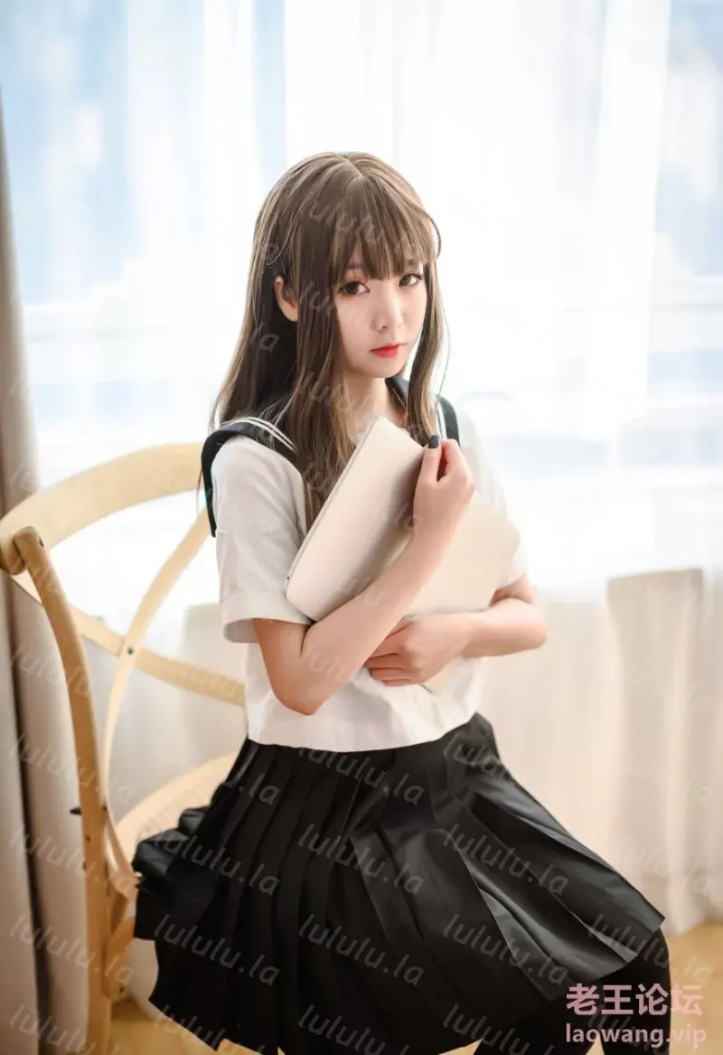 [转载搬运] 萌妹是青水 NO.001 — JK制服 [30P+512M][百度盘]-福利岛