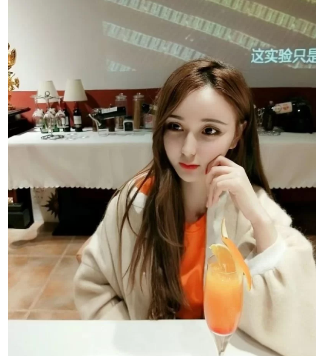 吃瓜，抖音一个小仙女，视频被男友流出 [6V+100M][百度盘]-福利岛