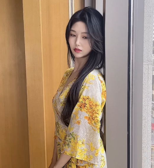 抖娘利世 – 出轨女友90P1V548M-福利岛